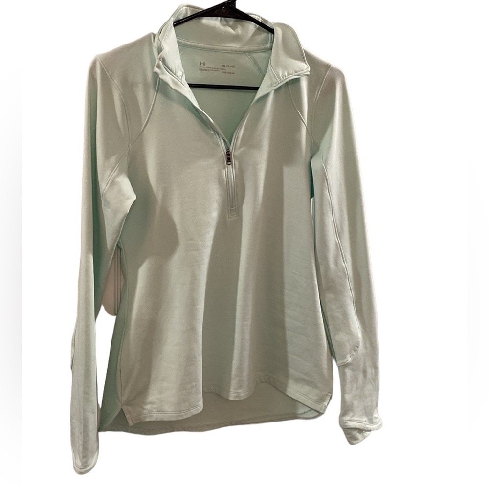 Women’s Under Armor cold gear